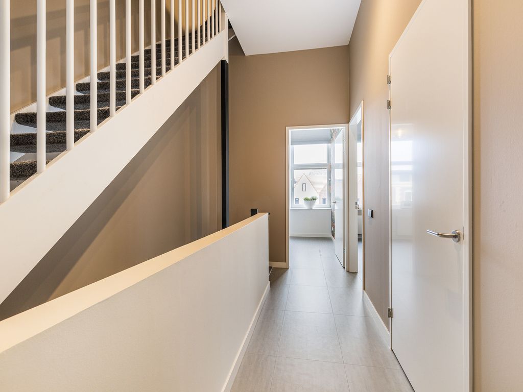 Burg H v Sleenstr 10, BRIELLE