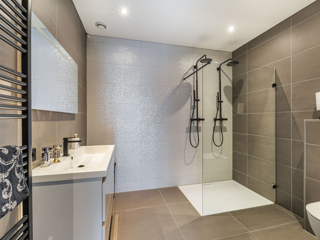 Burg H v Sleenstr 10, BRIELLE