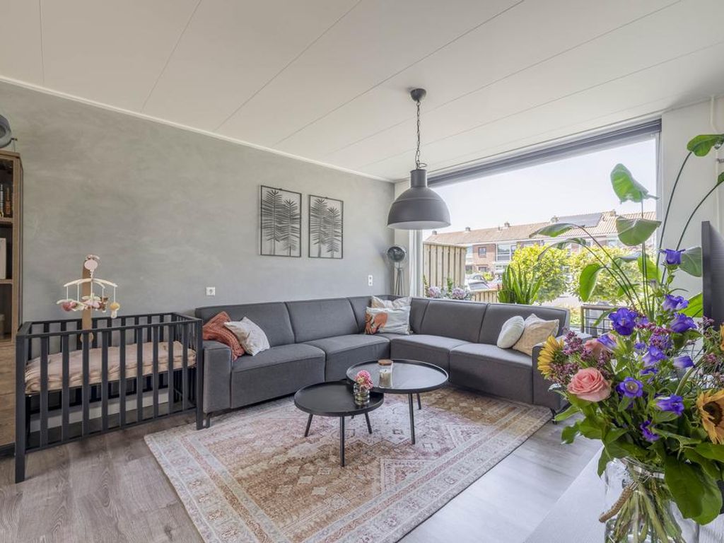 Alexander Verhuellstraat 83, BRIELLE