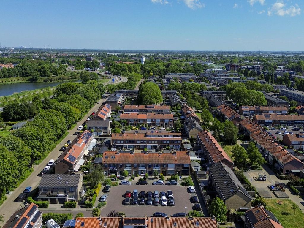 Alexander Verhuellstraat 83, BRIELLE