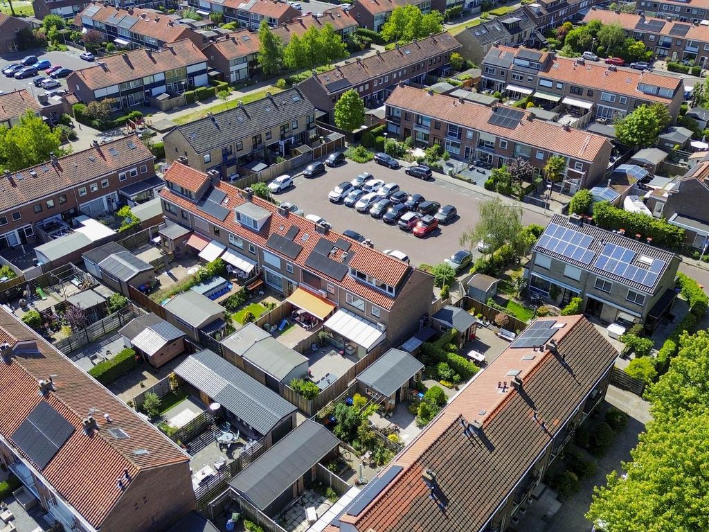 Alexander Verhuellstraat 83, BRIELLE