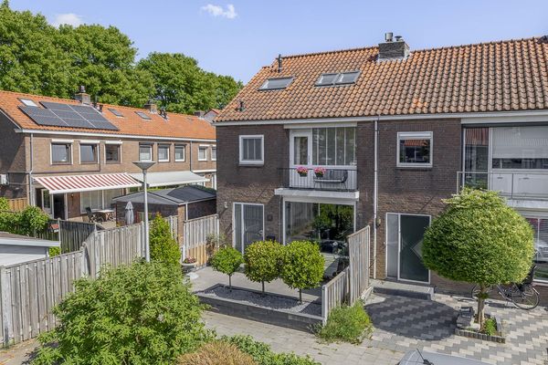 Alexander Verhuellstraat 83