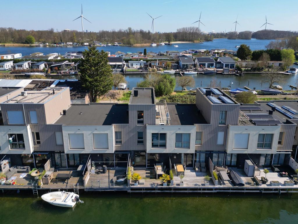 Veerweg 40, BRIELLE