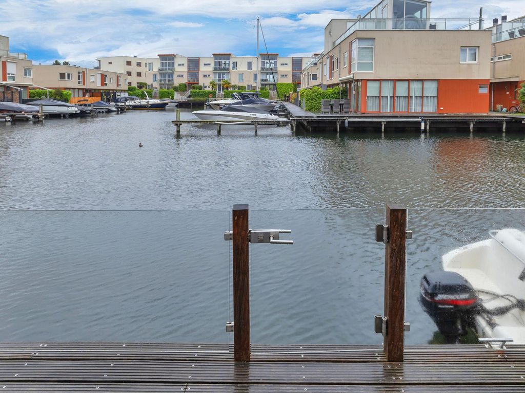 Veerweg 40, BRIELLE