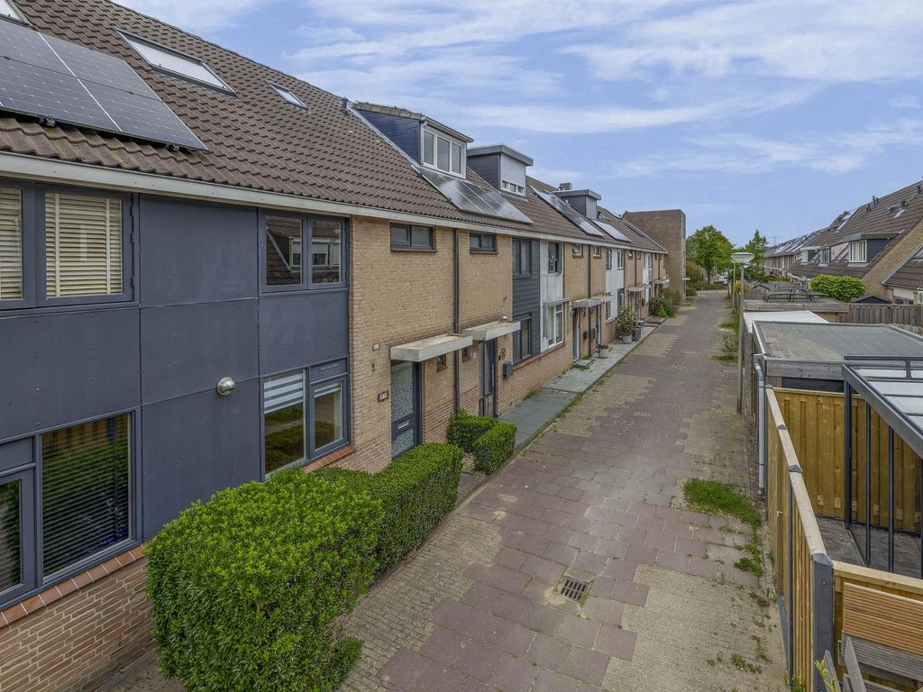 Lamoen 7, BRIELLE
