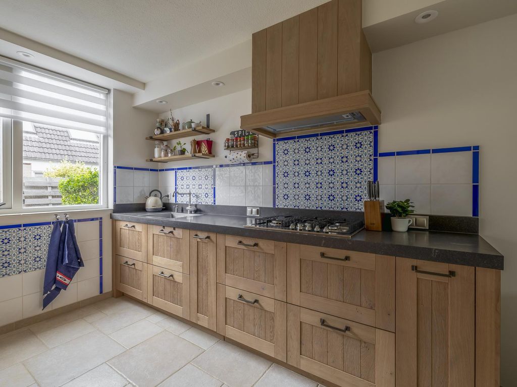 Lamoen 7, BRIELLE