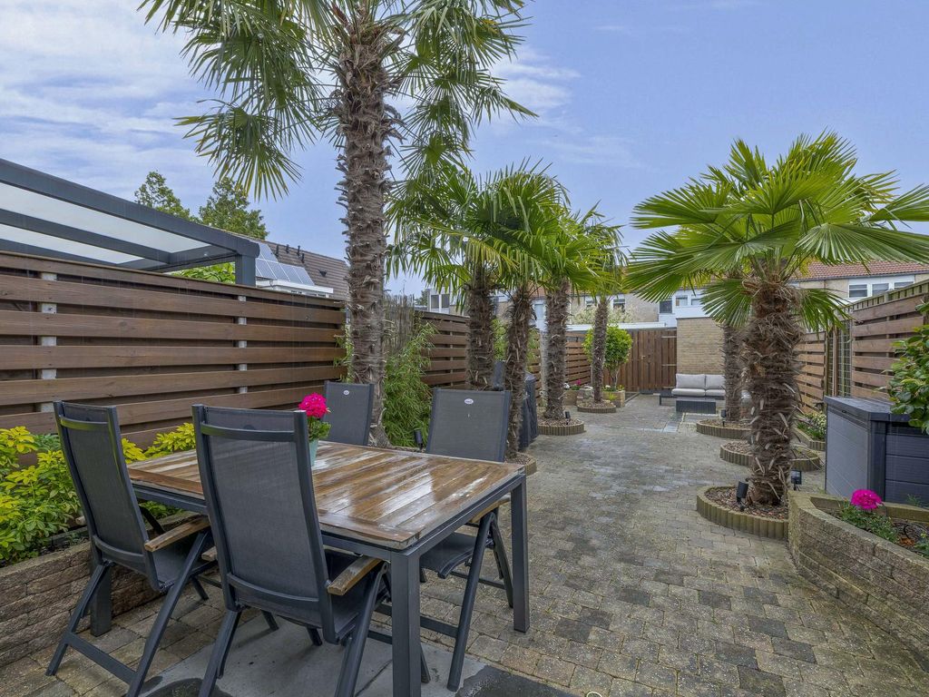 Lamoen 7, BRIELLE