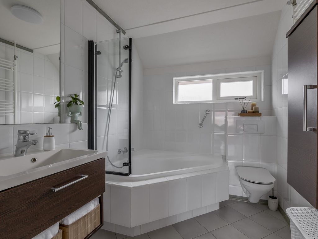Lamoen 7, BRIELLE