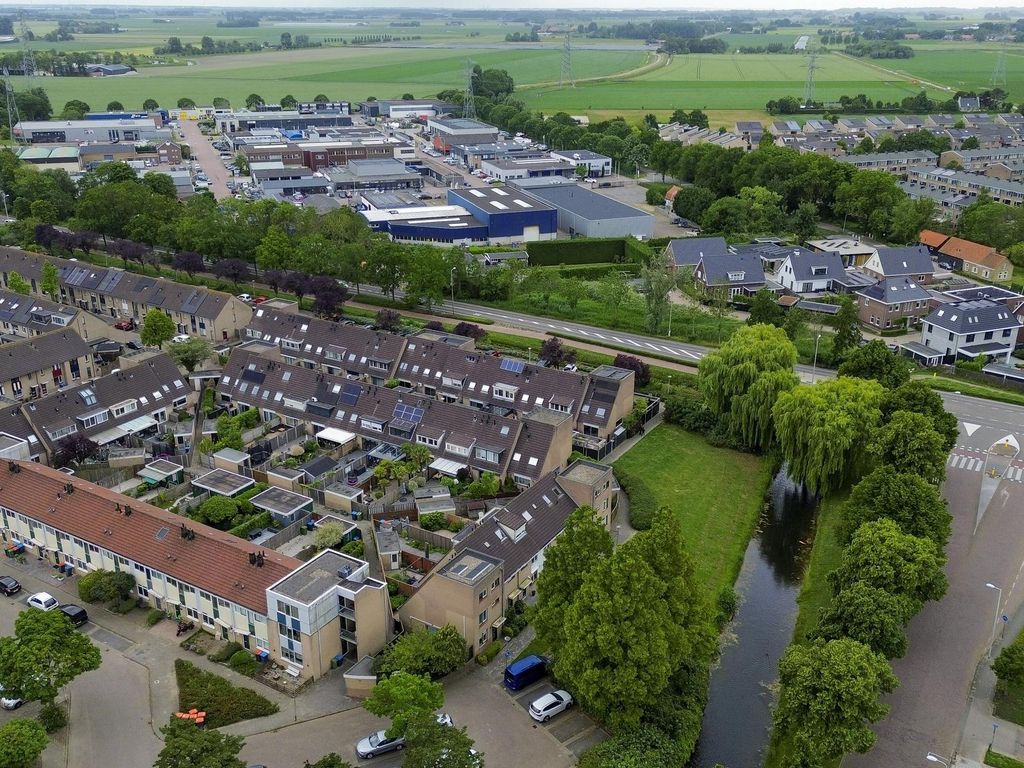 Lamoen 7, BRIELLE