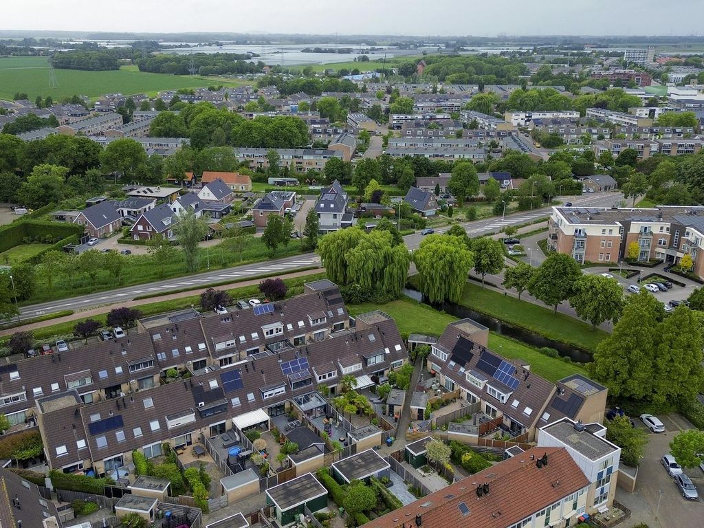 Lamoen 7, BRIELLE