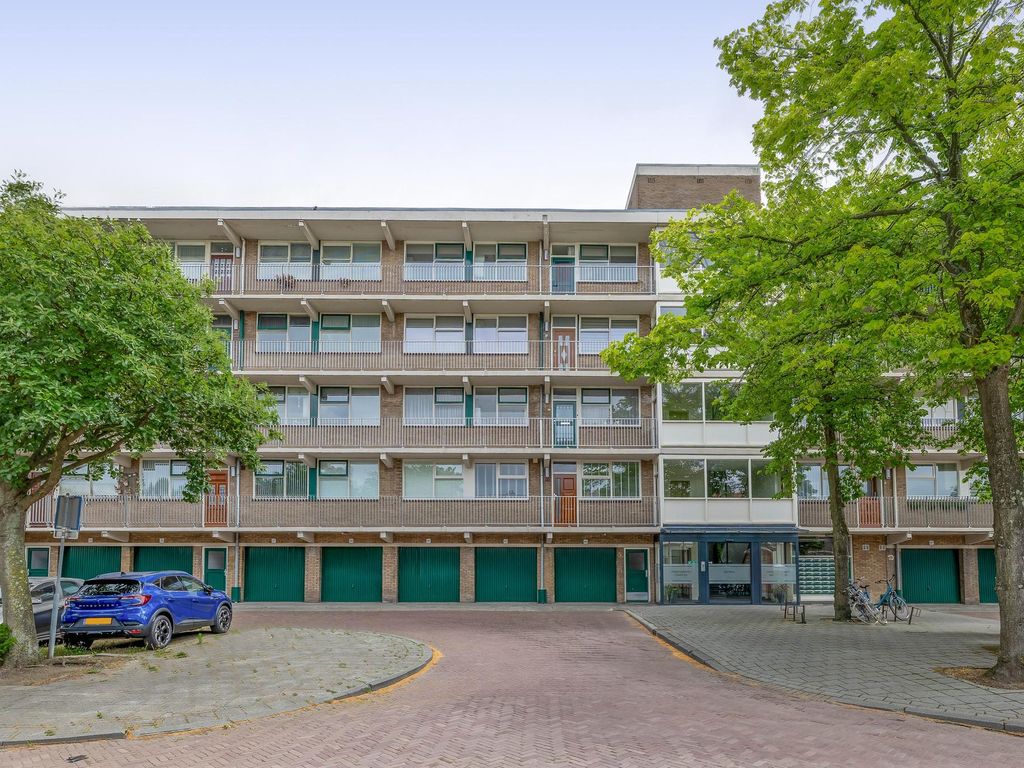 Ruysdaelstraat 153, ROZENBURG