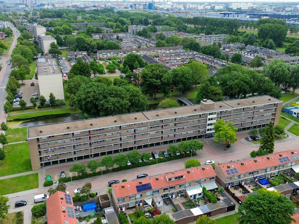 Ruysdaelstraat 153, ROZENBURG