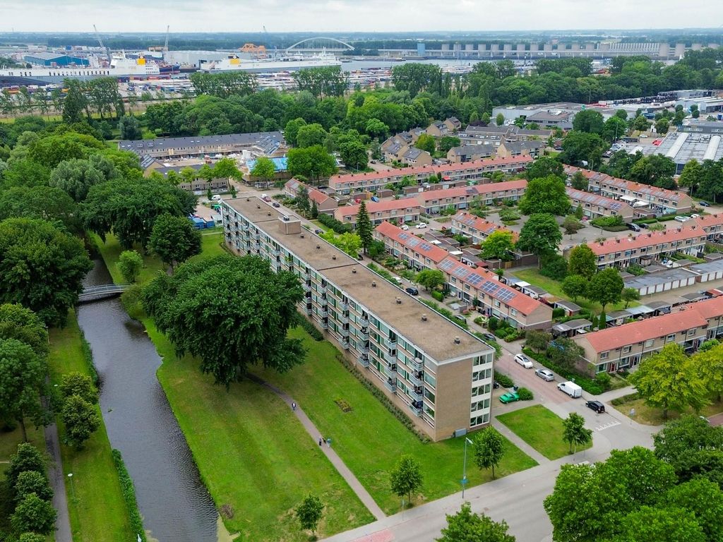 Ruysdaelstraat 153, ROZENBURG