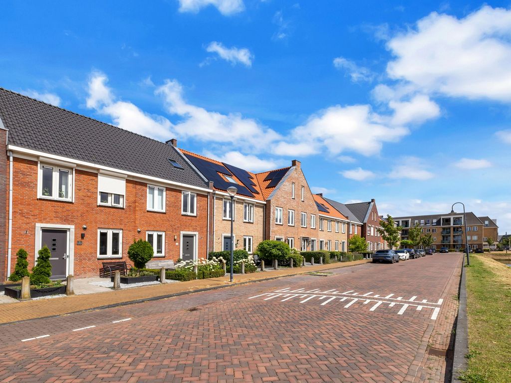 Pensionaris 22, BRIELLE