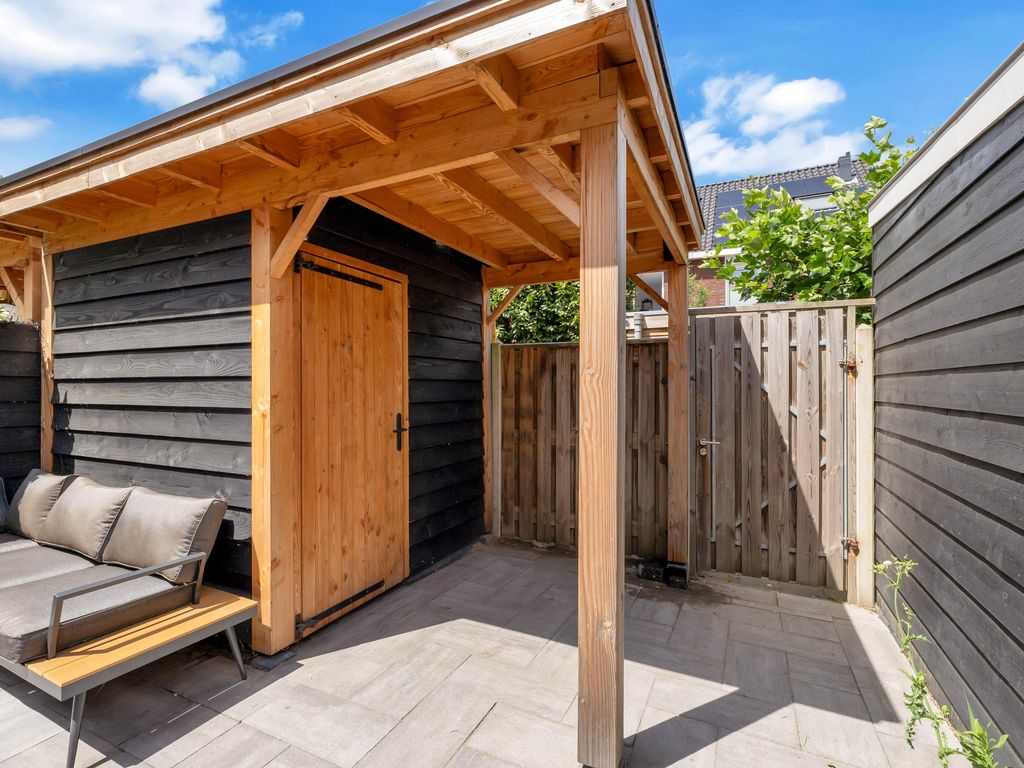 Pensionaris 22, BRIELLE