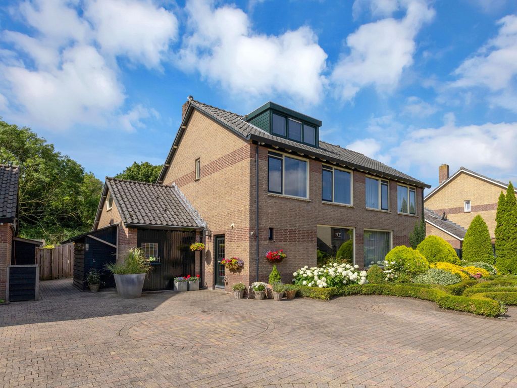 Hollemarestraat 23, ZWARTEWAAL