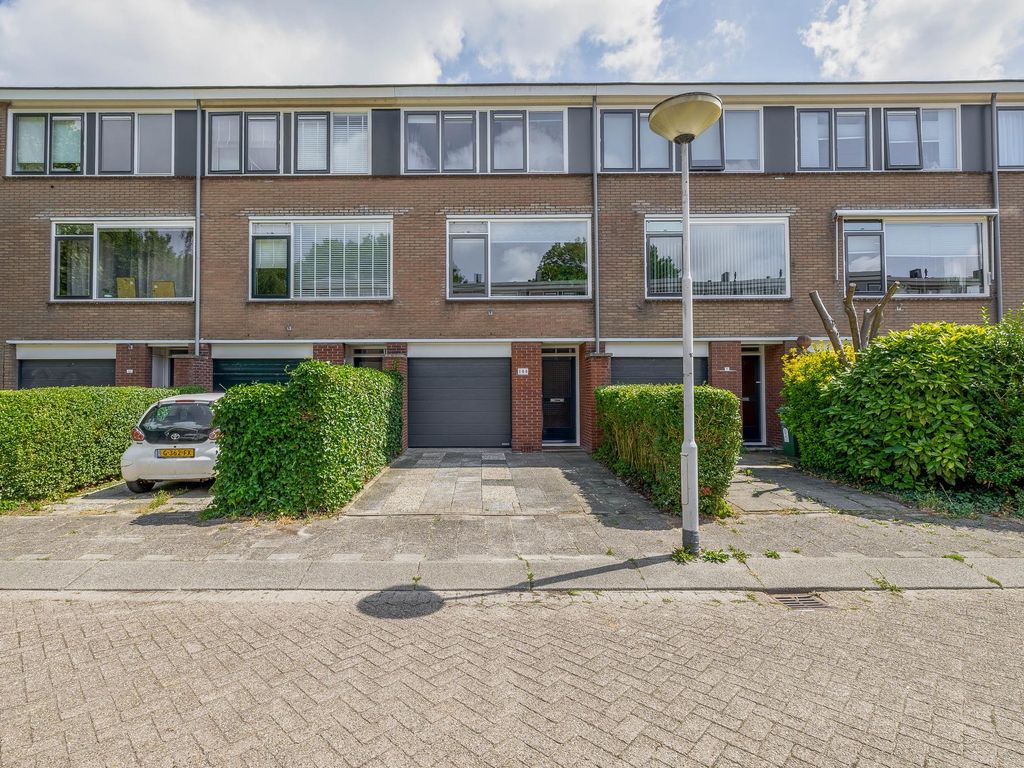 Brigantijn 100, BRIELLE