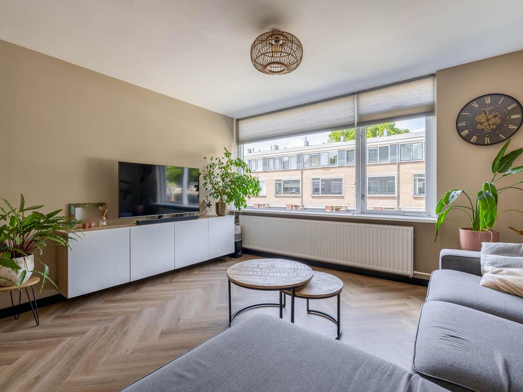 Brigantijn 100, BRIELLE