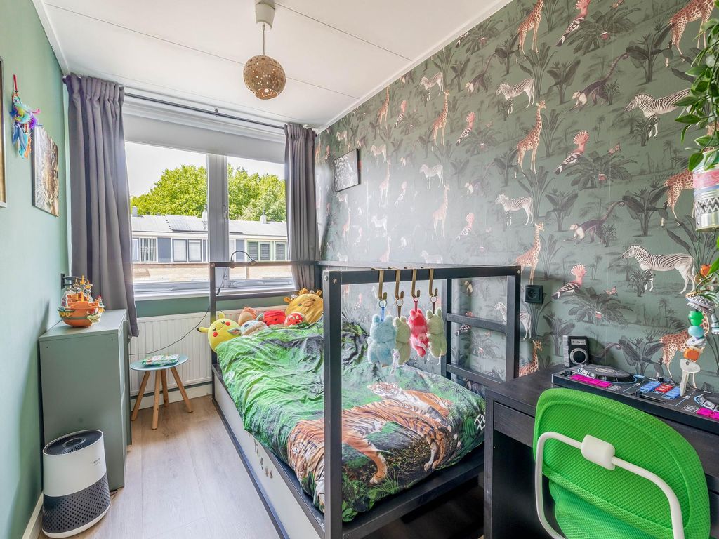 Brigantijn 100, BRIELLE