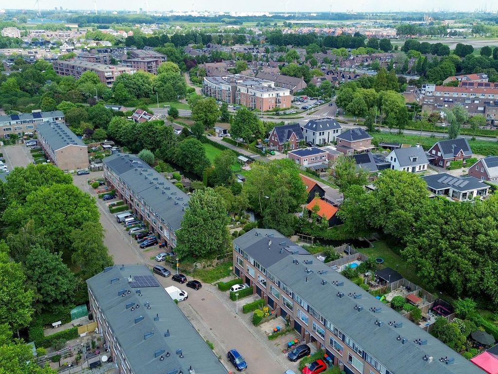 Brigantijn 100, BRIELLE