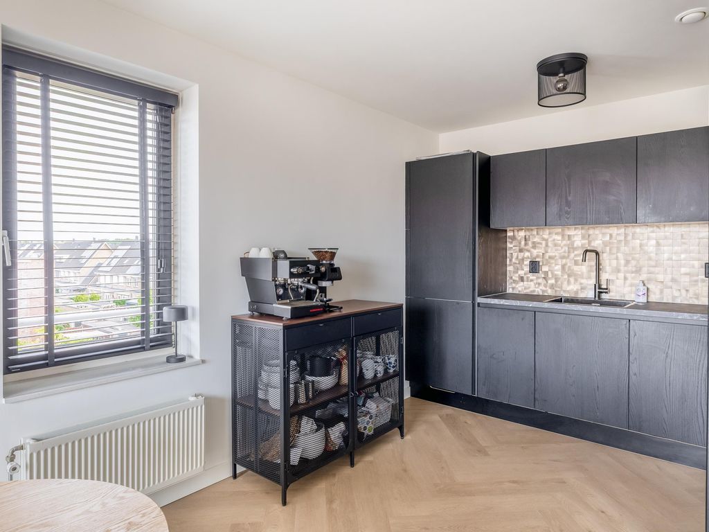 Maltaweide 325, HELLEVOETSLUIS