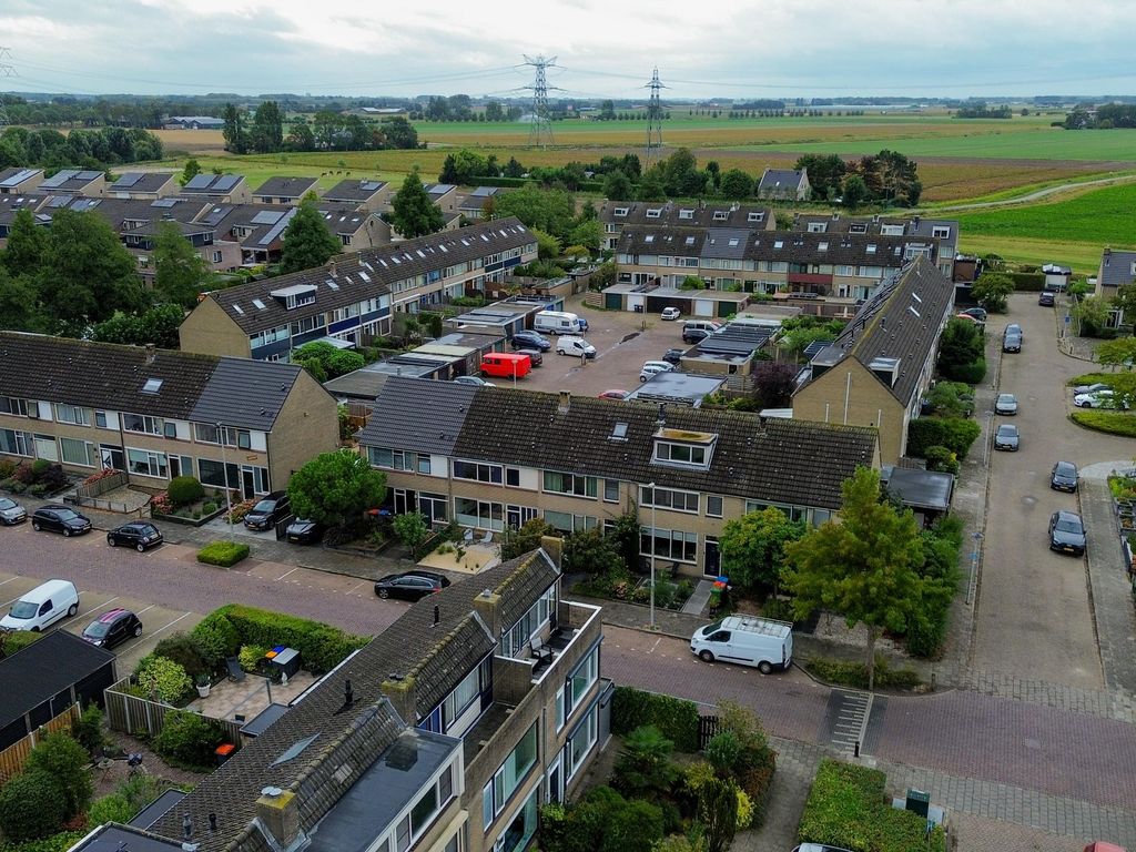 Reede 18, BRIELLE