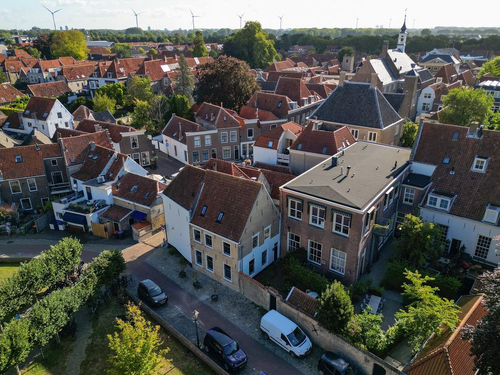 Wellerondom 5, BRIELLE