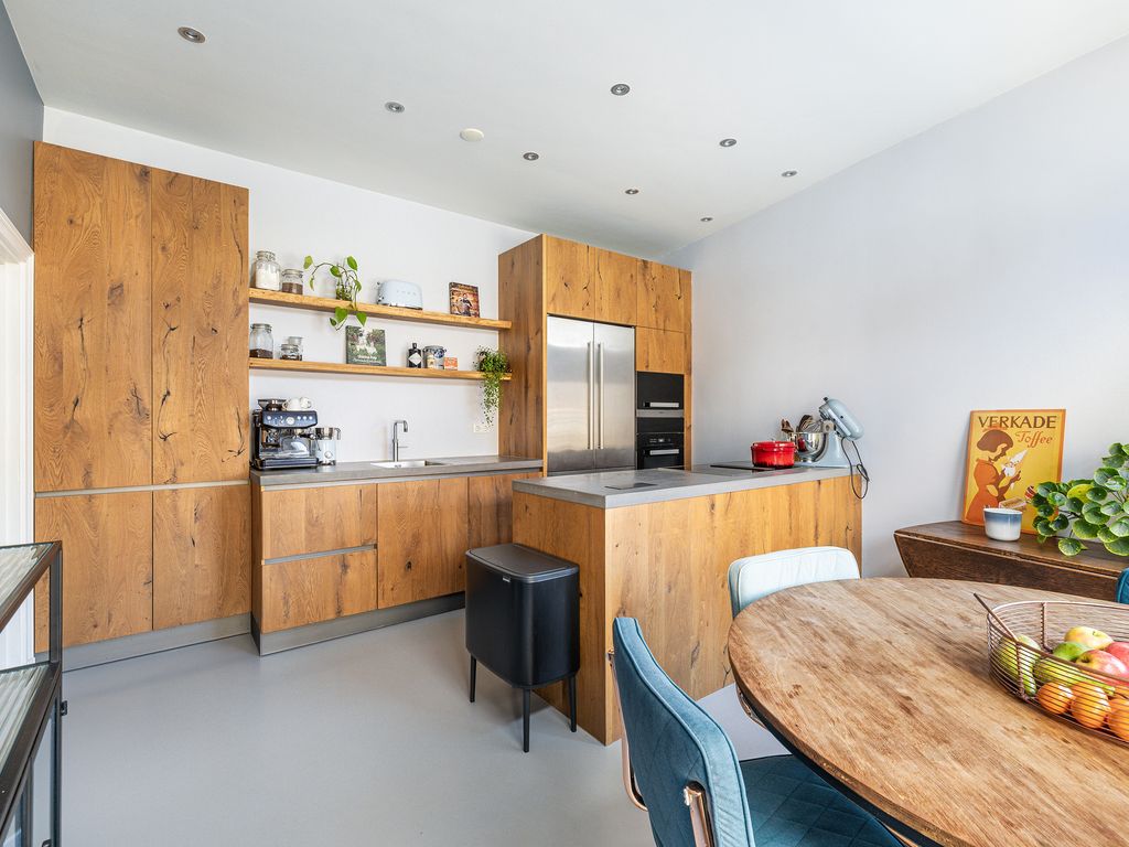 Wellerondom 5, BRIELLE