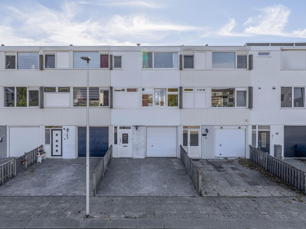 Fregat 39, BRIELLE