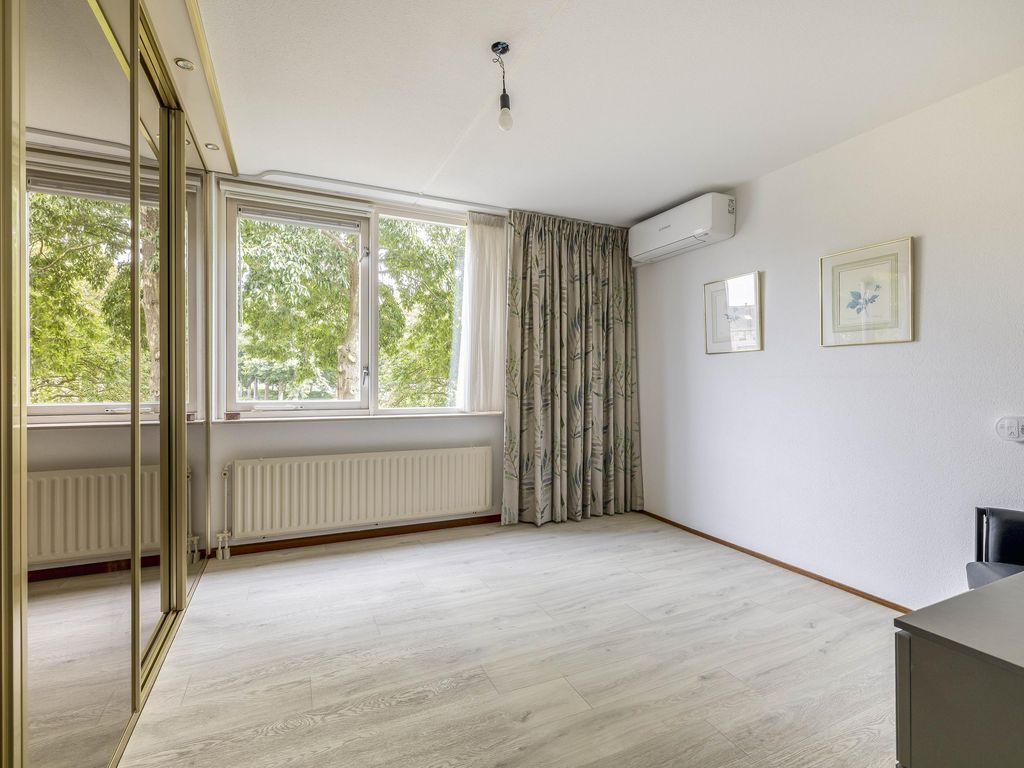 Krammer 40c, BRIELLE