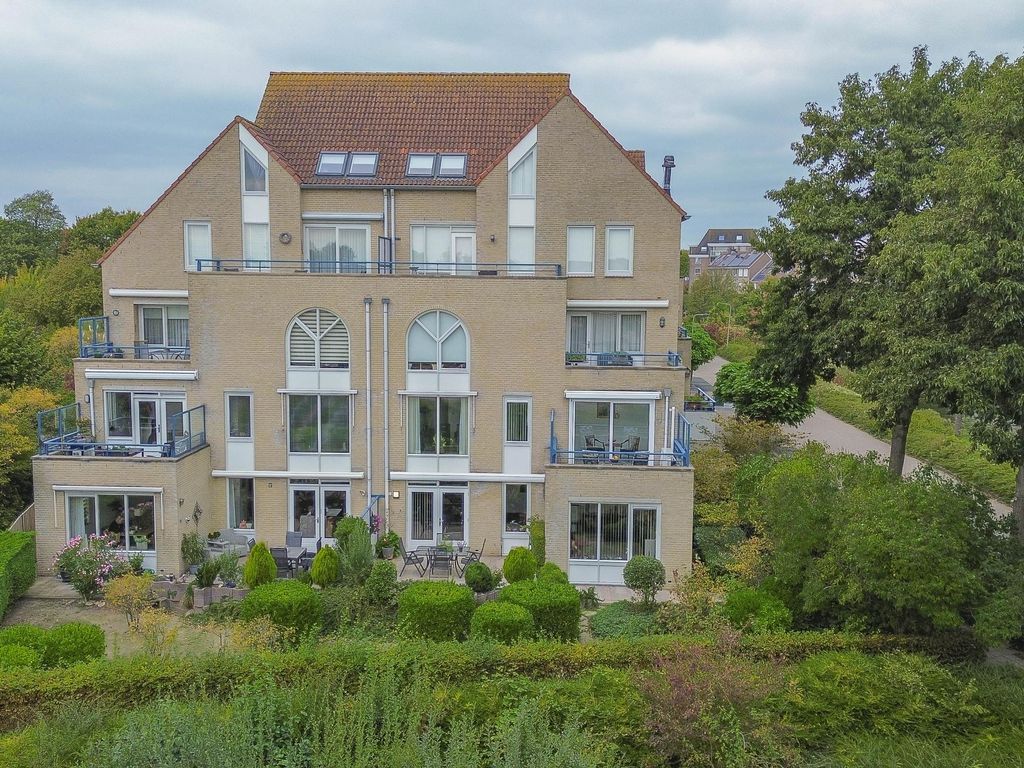 Krammer 40c, BRIELLE