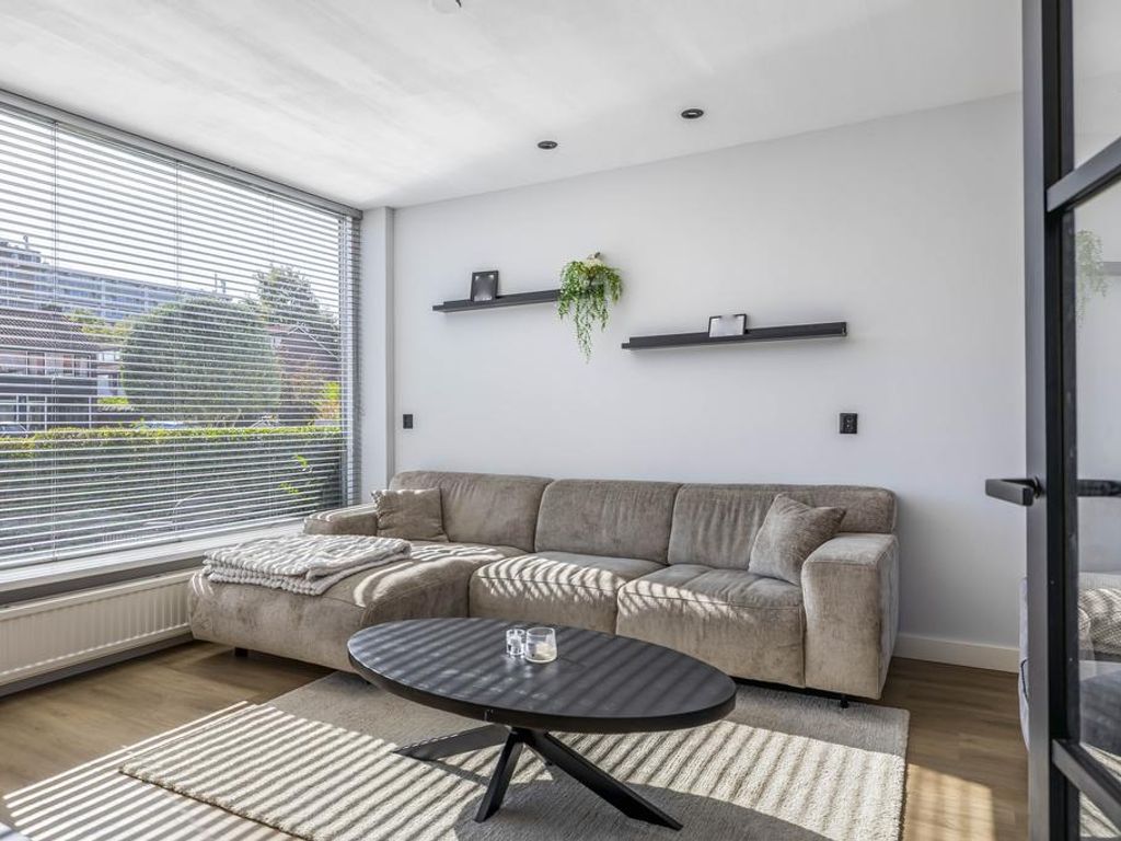 van der Fuyckstraat 84, BRIELLE