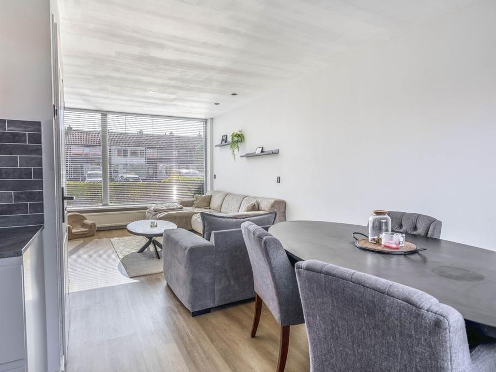 van der Fuyckstraat 84, BRIELLE
