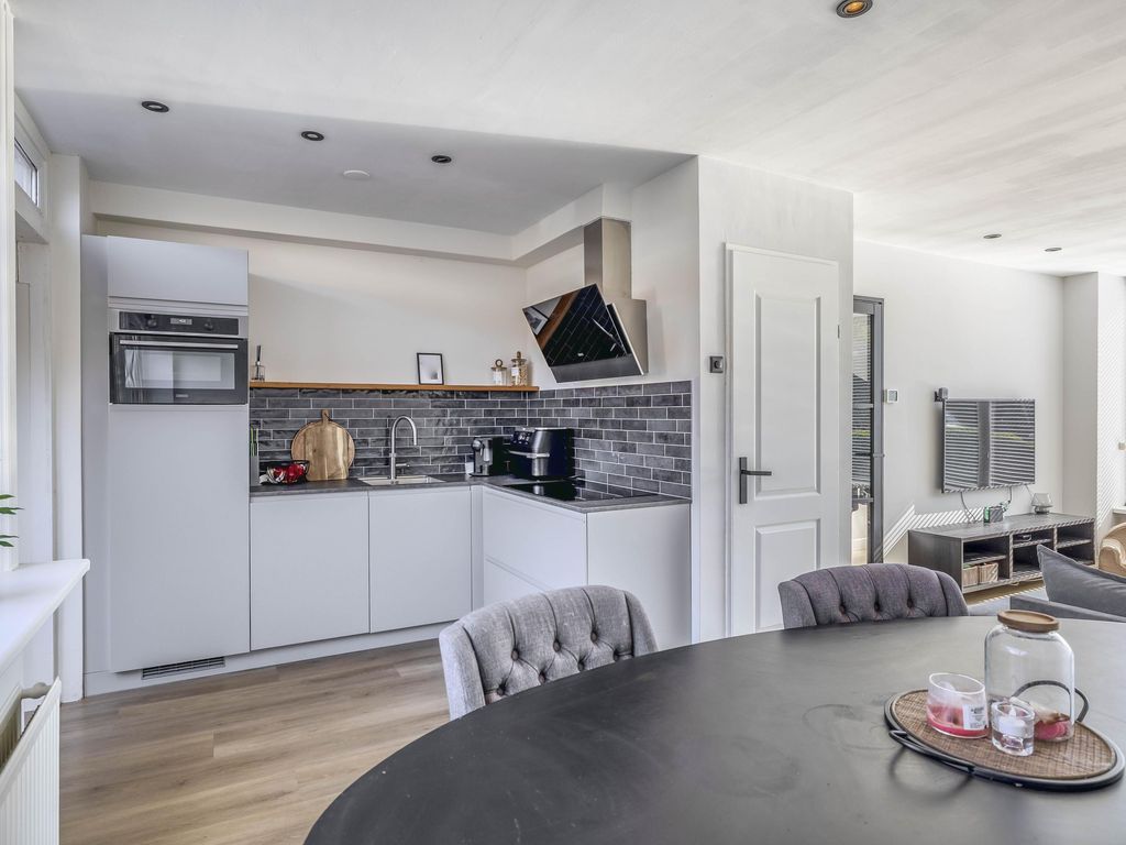 van der Fuyckstraat 84, BRIELLE