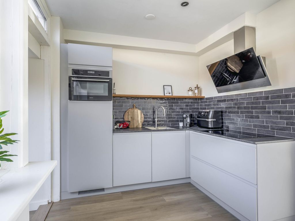 van der Fuyckstraat 84, BRIELLE