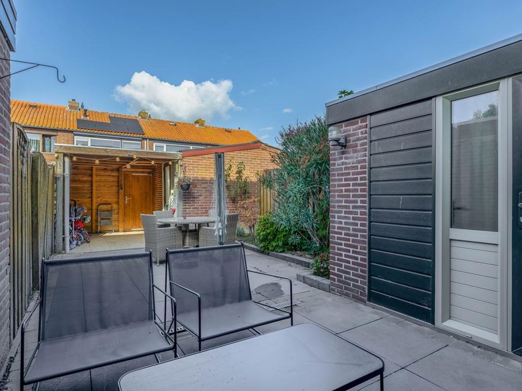 van der Fuyckstraat 84, BRIELLE