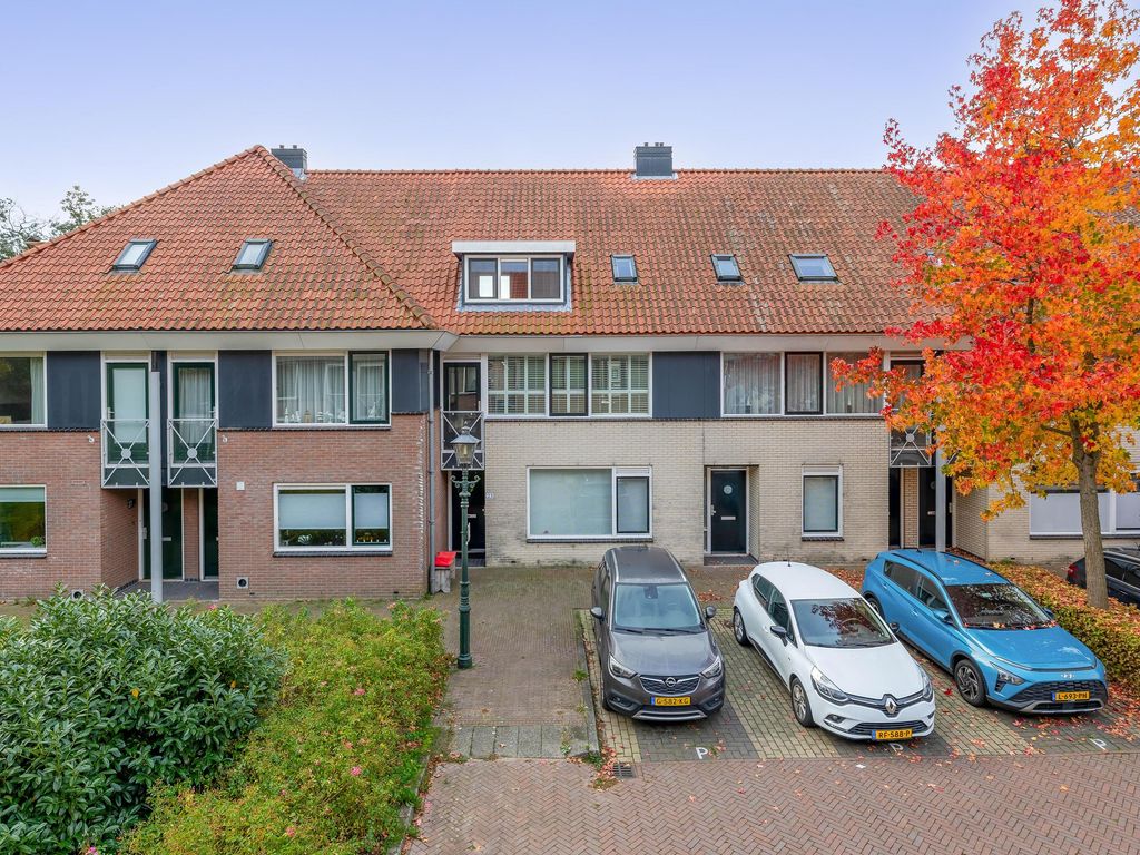 Warmoezenierstraat 23, BRIELLE