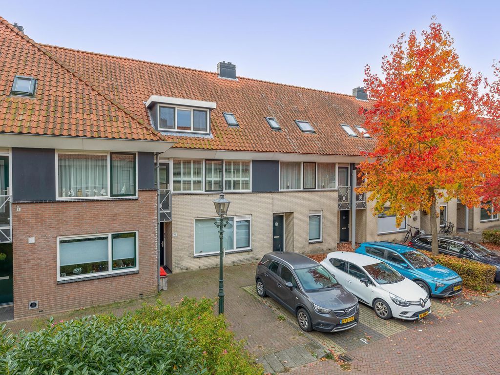 Warmoezenierstraat 23, BRIELLE