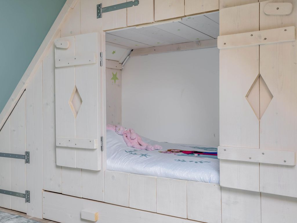 Warmoezenierstraat 23, BRIELLE