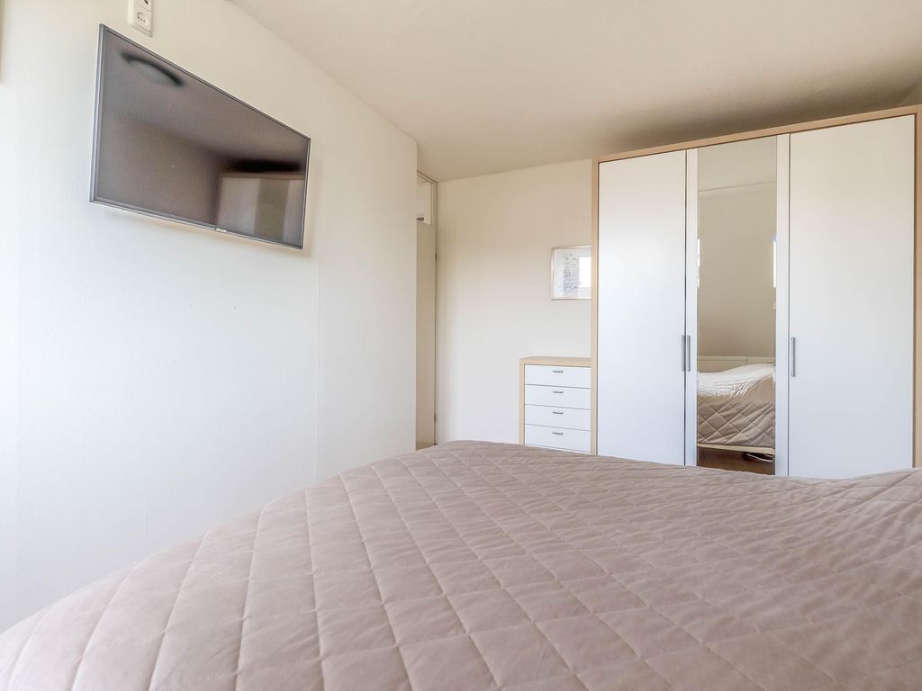 Jacob van Heemskerkstraat 18, HELLEVOETSLUIS