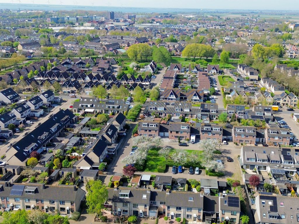 Jacob van Heemskerkstraat 18, HELLEVOETSLUIS