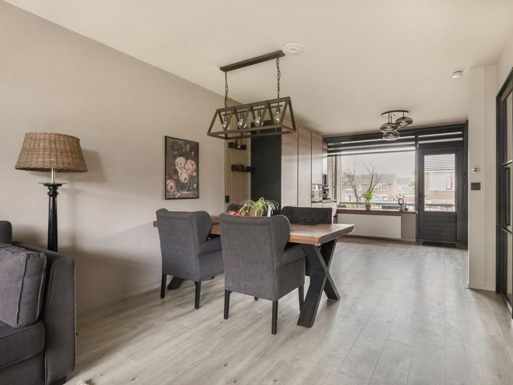 Anna-Hoevestraat 41, BRIELLE