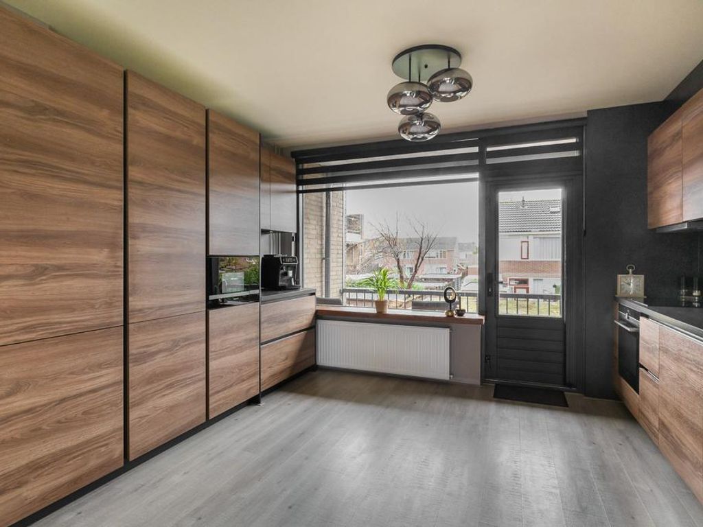 Anna-Hoevestraat 41, BRIELLE