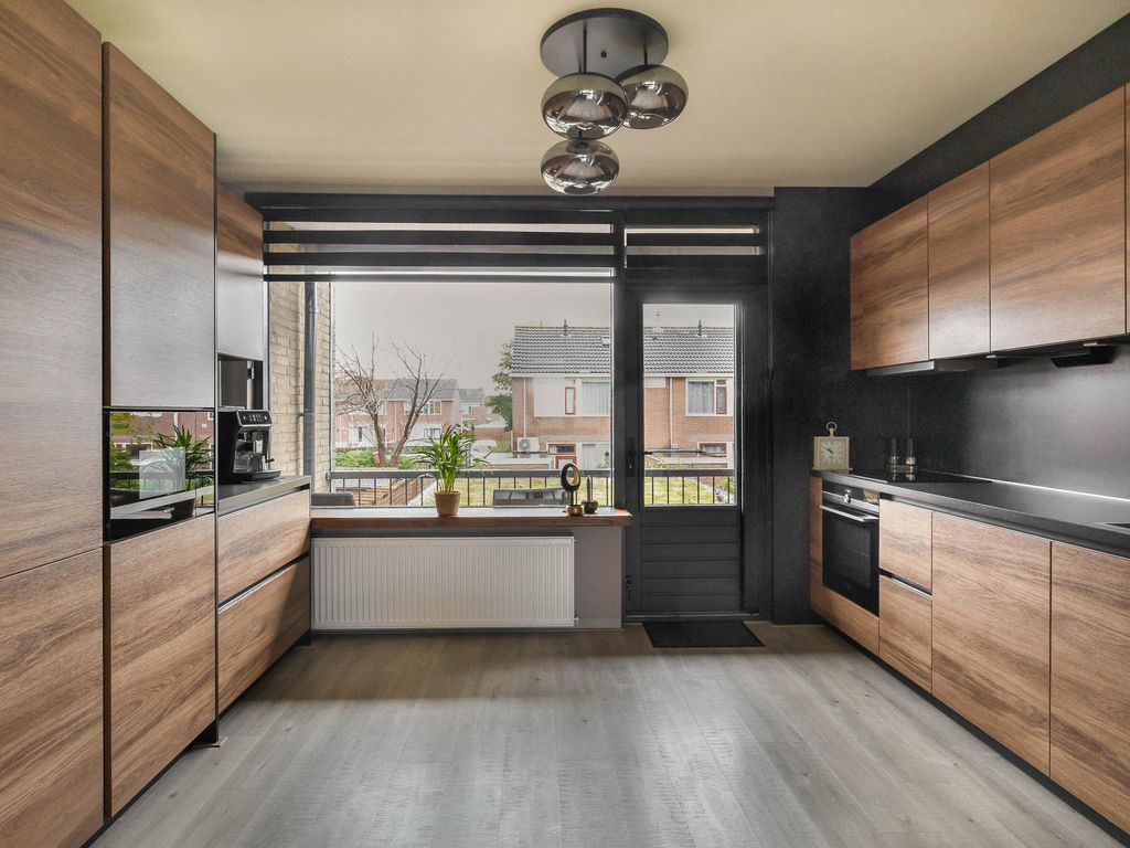 Anna-Hoevestraat 41, BRIELLE