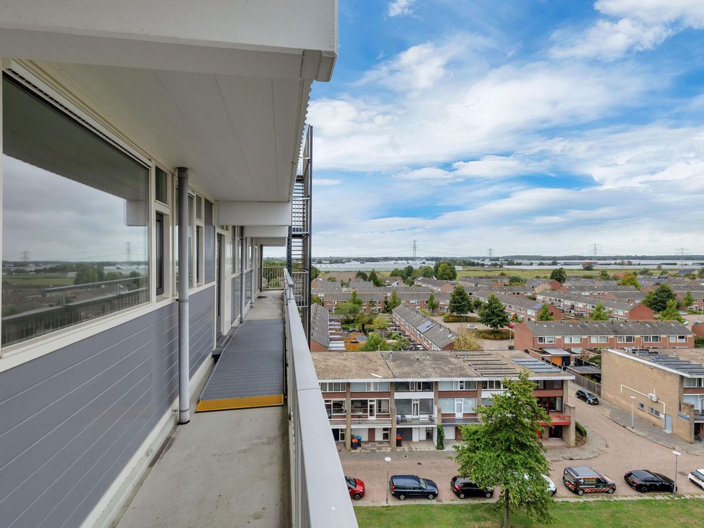 van der Fuyckstraat 77, BRIELLE