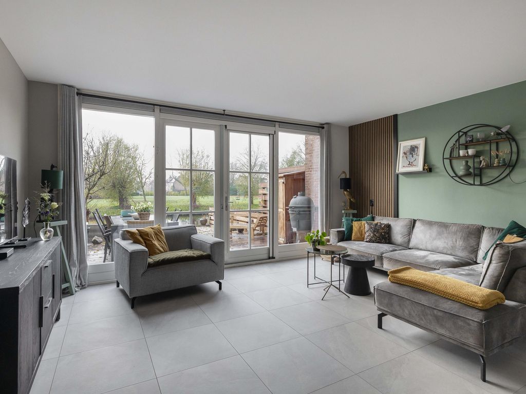 Vaart 70, BRIELLE