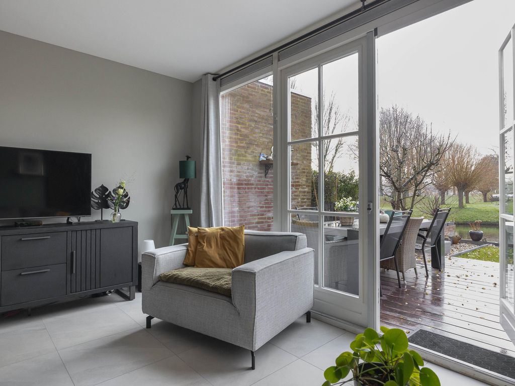 Vaart 70, BRIELLE
