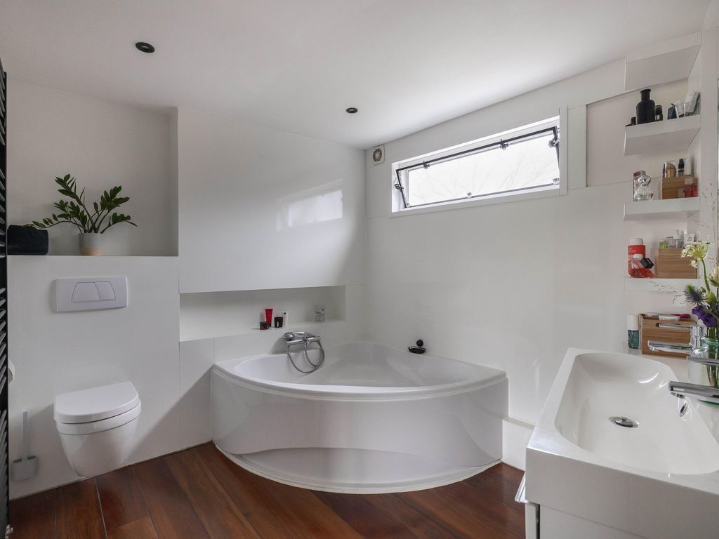Vaart 70, BRIELLE