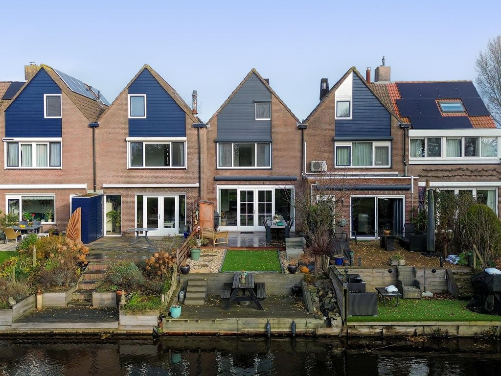 Vaart 70, BRIELLE