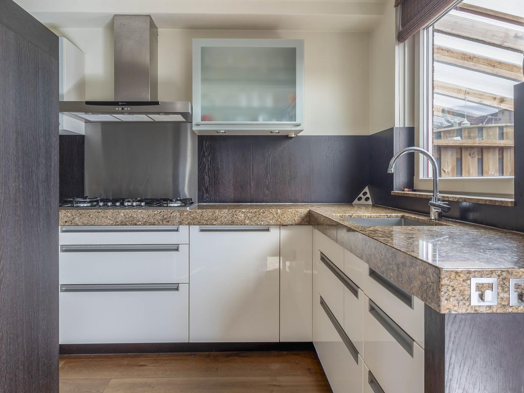 Hollemarestraat 114, ZWARTEWAAL